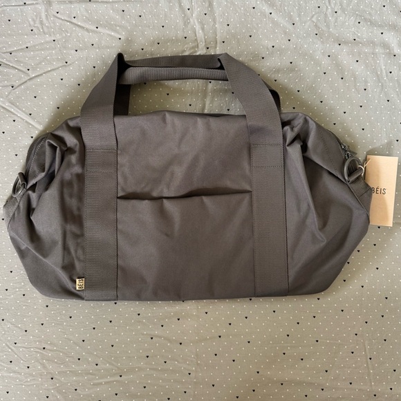 BEIS Handbags - BEIS The BElSics Duffle